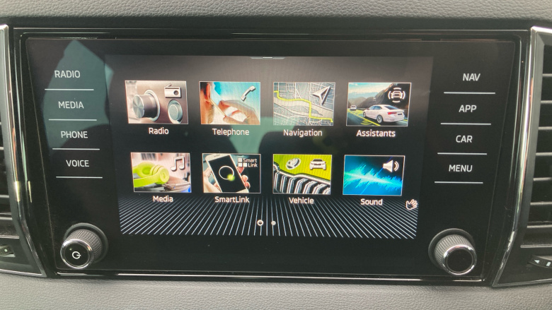 Skoda Karoq 2.0 TDI [150] SE Drive 5dr Diesel Estate